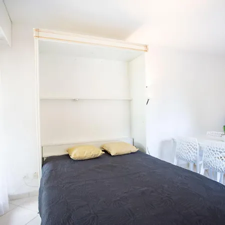 Port De La Gavine-24 By Interhome * Hyeres